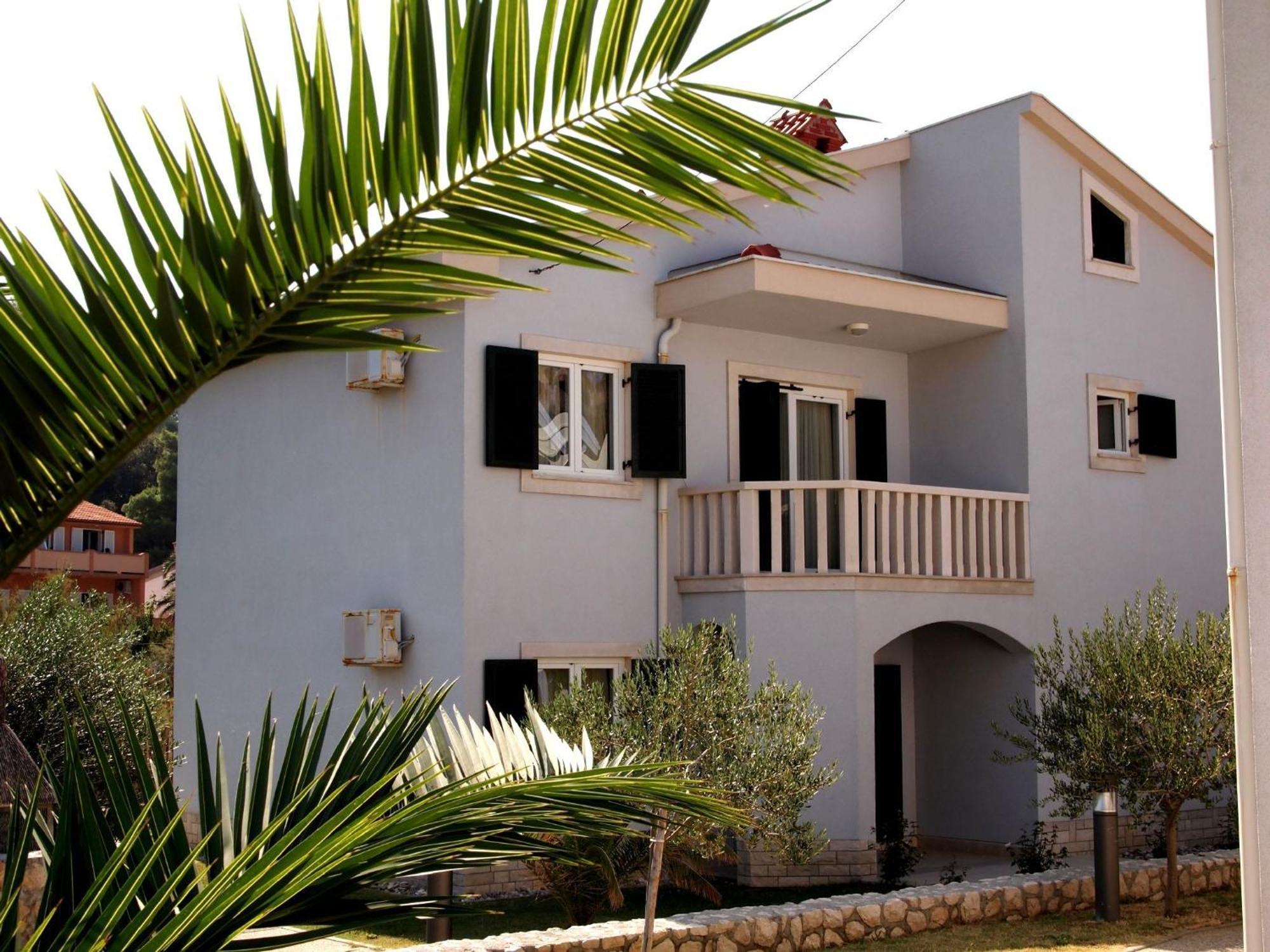 Villas Rab Palit Exterior foto