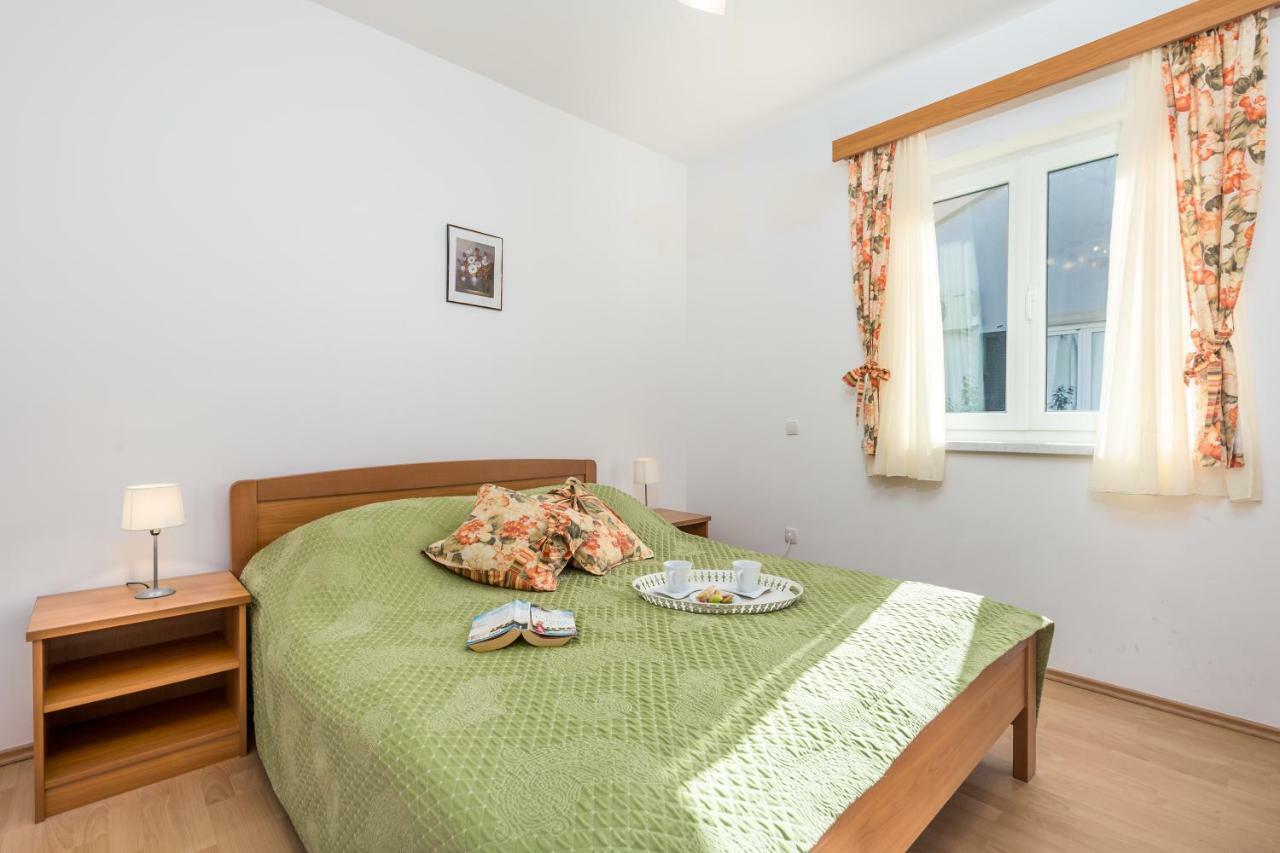 Villas Rab Palit Exterior foto