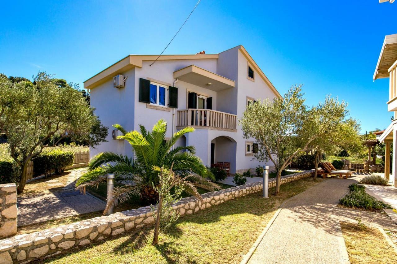 Villas Rab Palit Exterior foto