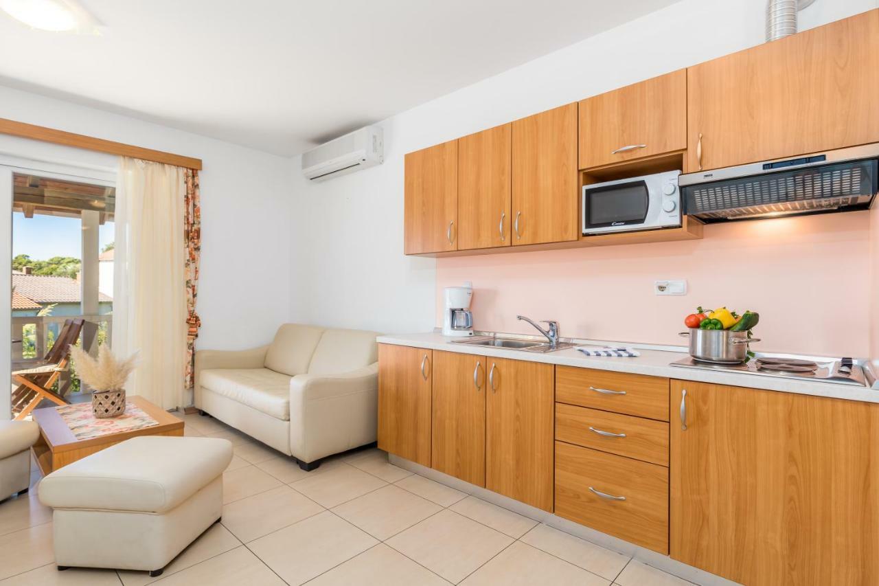Villas Rab Palit Exterior foto
